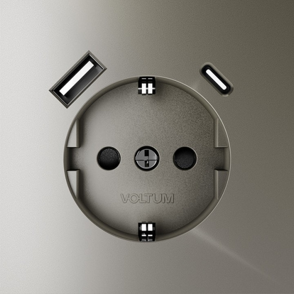 Розетка с заземлением и со шторкой и 2хUSB type A и C без рамки Voltum S70 VLS040504