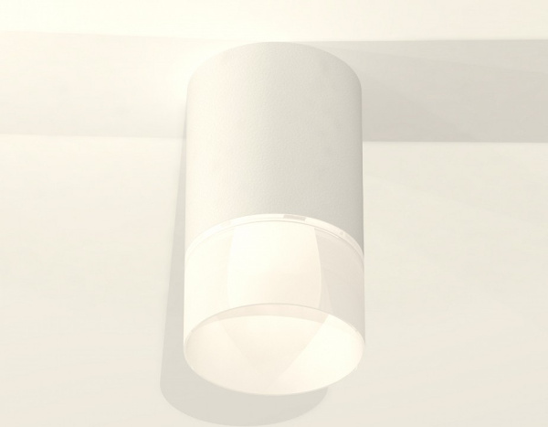 Накладной светильник Ambrella Light XS XS7421025