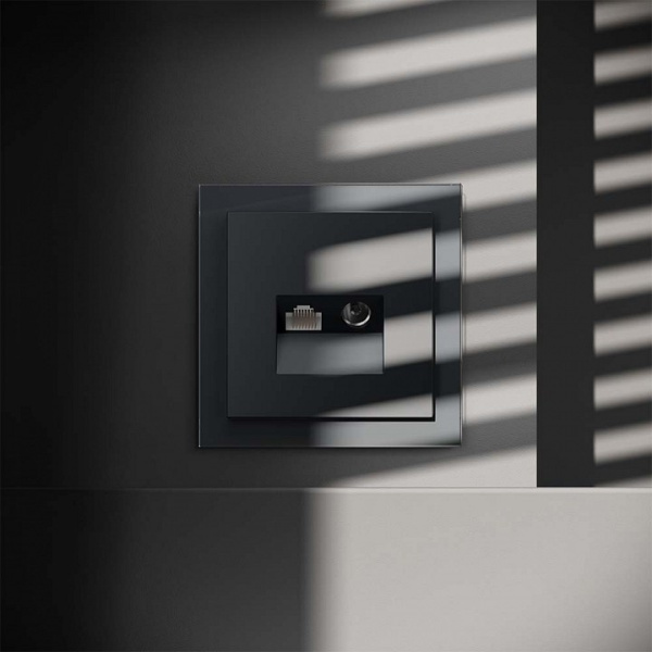 ТВ-розетка и розетка Ethernet RJ-45 без рамки Voltum S70 VLS060707