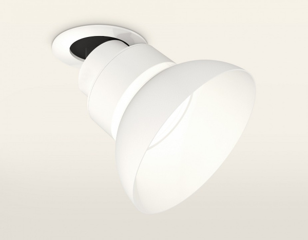 Спот Ambrella Light XM XM8101600