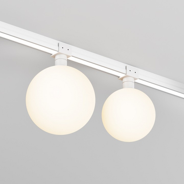 Светильник на штанге Maytoni Outdoor Luna O-TR01-2-S-9WW3K