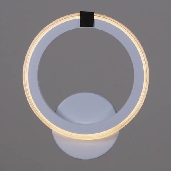 Бра Reluce  06319-3.2-01 WH+CR