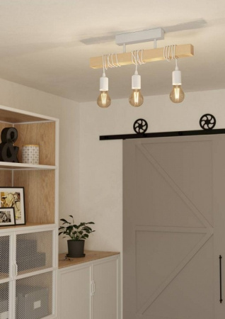 Светильник на штанге Eglo TOWNSHEND 44082