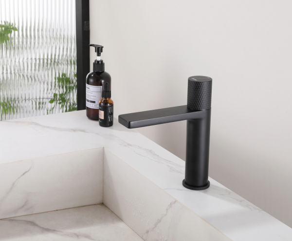 Смеситель для раковины Abber Rund AF8710B черный