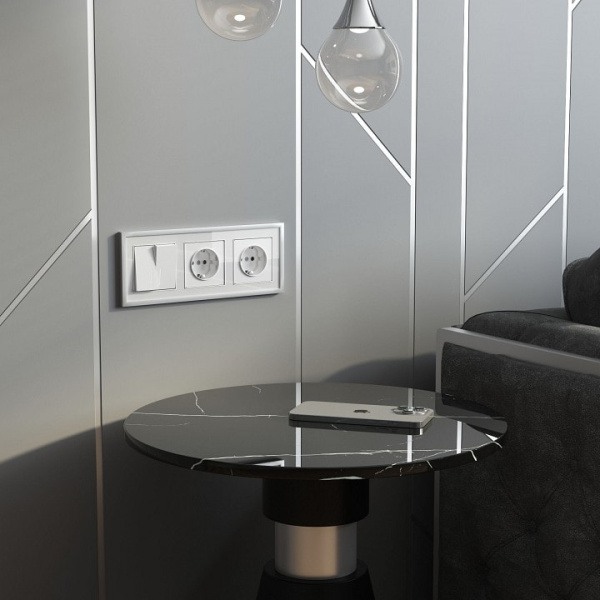 Розетка с заземлением и со шторками без рамки Werkel белый акрил W1171141