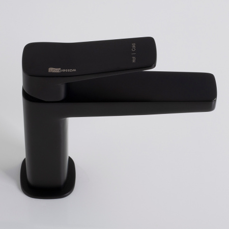 Смеситель для раковины WasserKRAFT Bever 2403 черный матовый