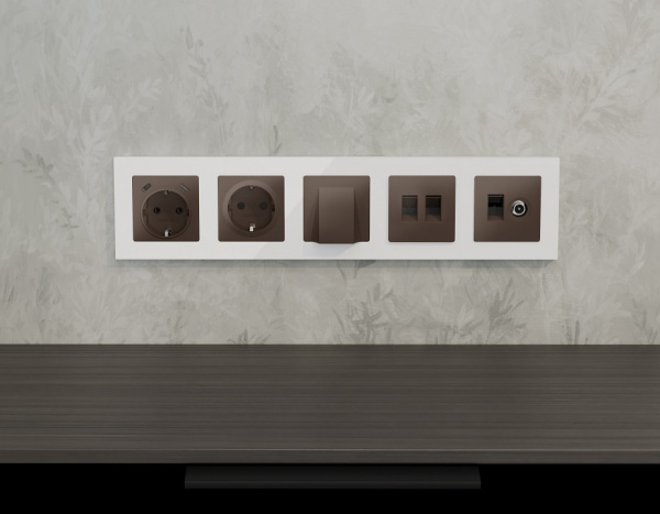 Накладка для розетки RJ-11 или RJ-45 Ambrella Volt ALFA AP6421