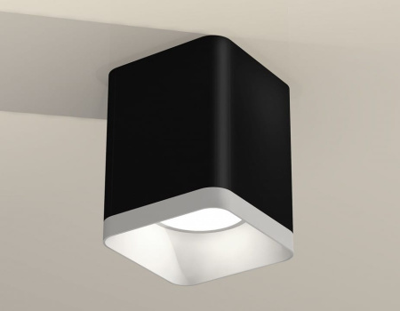 Накладной светильник Ambrella Light XS XS7813001