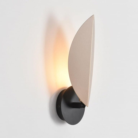 Накладной светильник Lumion MODERNI 8396/1W