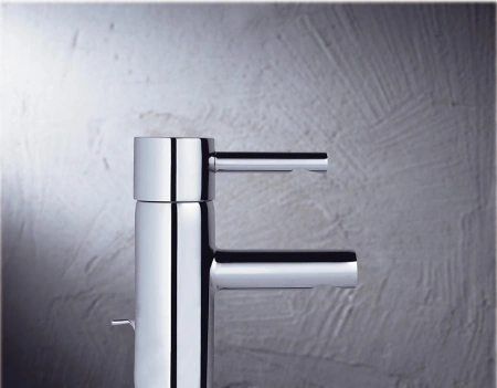 Смеситель для раковины Grohe Essence 33562000