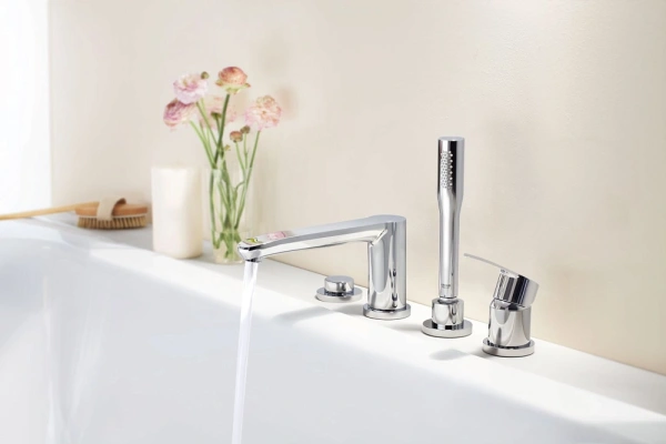 Смеситель для ванны Grohe Eurodisc Cosmopolitan 23048002