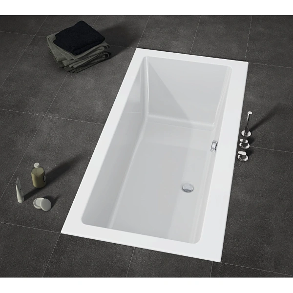 Акриловая ванна Riho Lugo Wall B159001005 180x80 см, белый