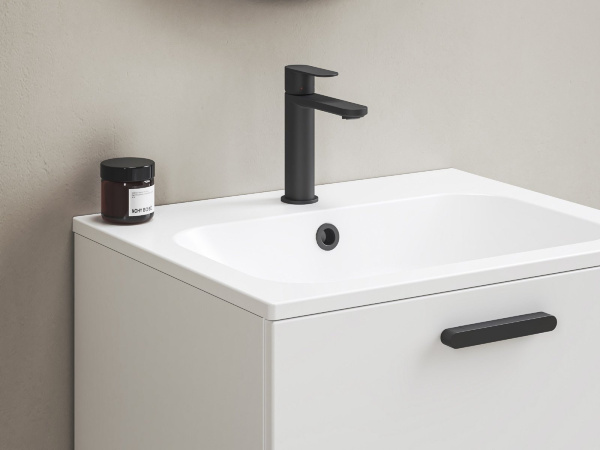 Смеситель для раковины Ravak Chrome II CR II 014.21BL BeCool X070460 черный