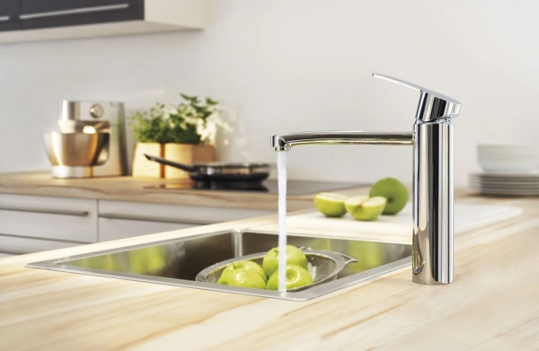 Смеситель Grohe Eurostyle Cosmopolitan 31159002 для кухонной мойки