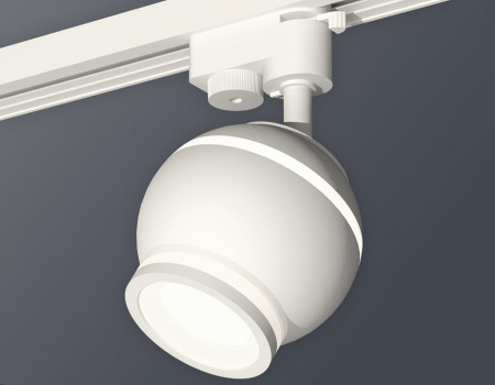Светильник на штанге Ambrella Light XT XT1101040