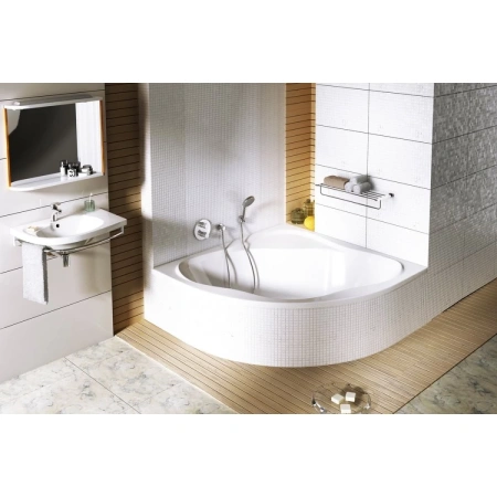 Акрилоая ванна NewDay PU PLUS 150x150 Ravak C681000000