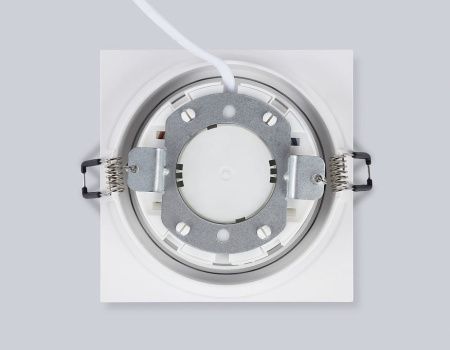Встраиваемый светильник Ambrella Light TN TN51824