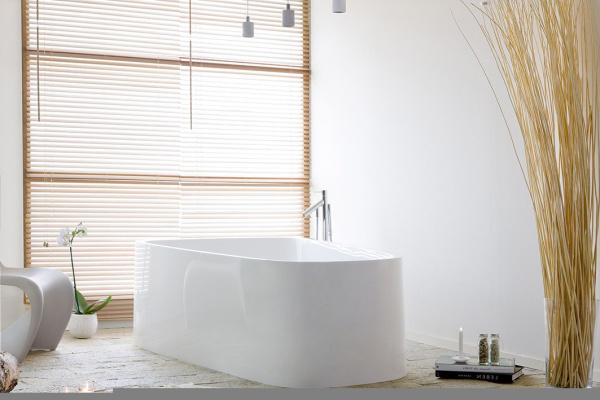 Акриловая ванна Hoesch SingleBath Duo Длина 170 см 3698.010