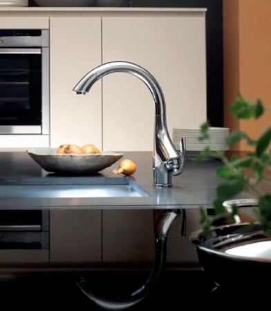 Смеситель Grohe K4 33786000 для кухонной мойки