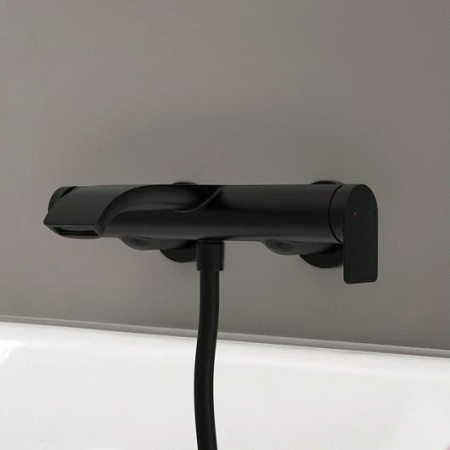 Смеситель для ванны hansgrohe Vivenis 75420670 матовый черный