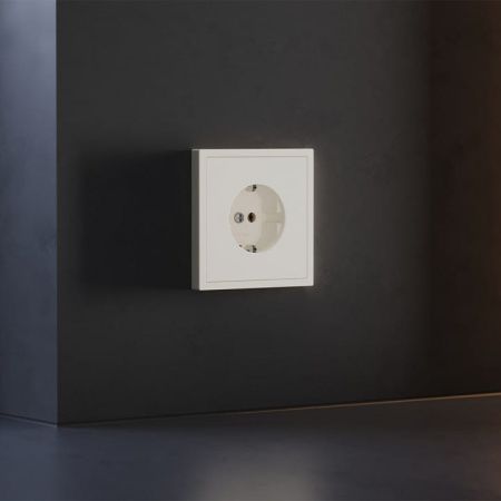 Накладка для розетки с заземлением Voltum S70 VLS000613