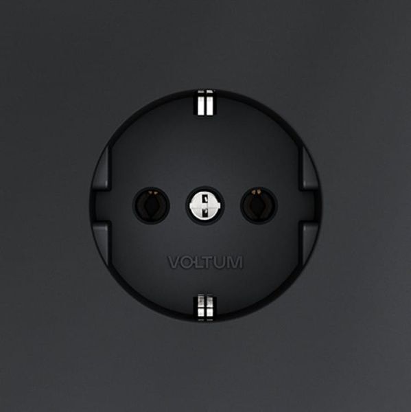 Розетка с заземлением, без рамки Voltum S70 VLS040107