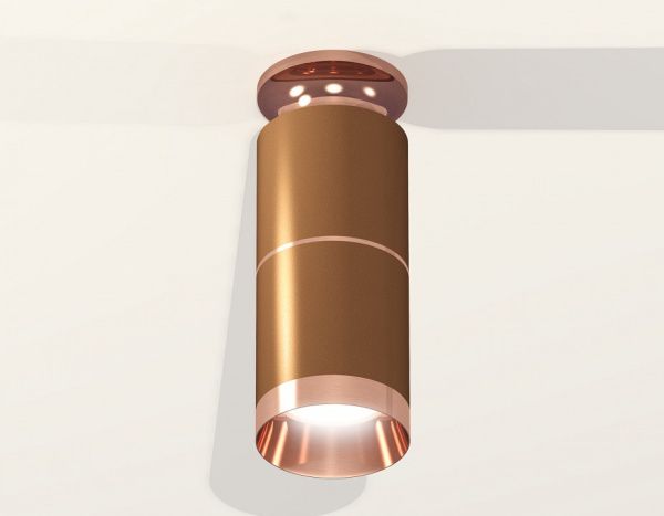 Накладной светильник Ambrella Light XS XS6304210