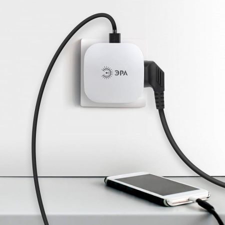 Разветвитель Эра  SP-3e-USB-W