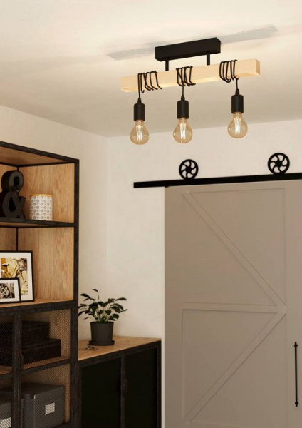 Светильник на штанге Eglo TOWNSHEND 43511