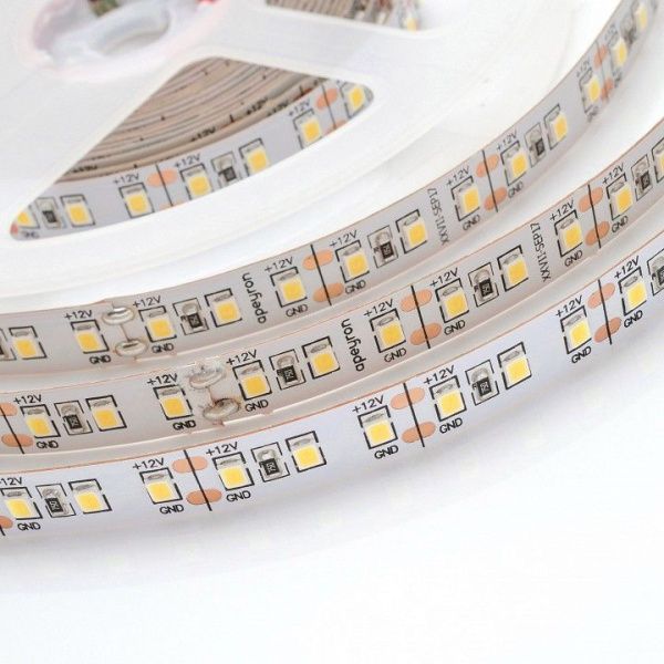 Лента светодиодная Apeyron Electrics Стандарт (в блистере) smd 2835 210BL