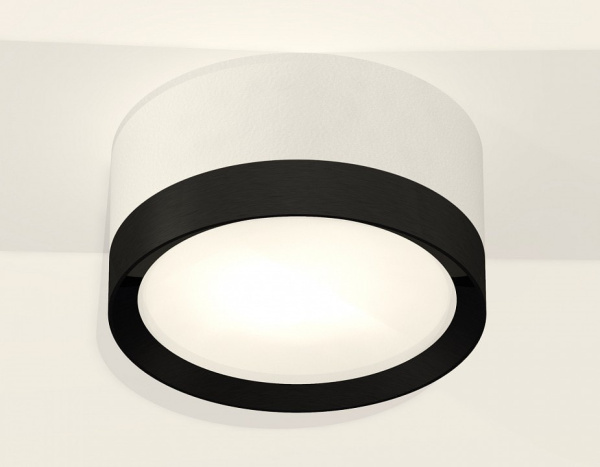 Накладной светильник Ambrella Light XS XS8101002