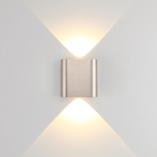 Накладной светильник Odeon Light MAGNUM 7106/2WL
