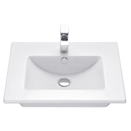Раковина 60,9x47 см Акватон Quadro 1AX170WBXX000