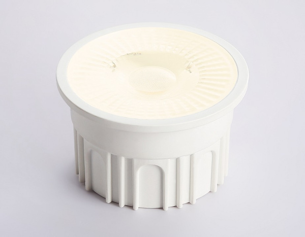 Лампа светодиодная Ambrella Light   9Вт 2700K 212001