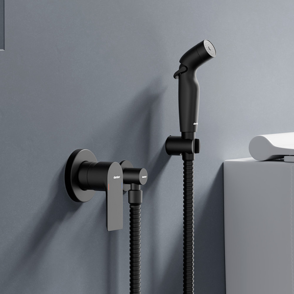 Гигиенический душ Damixa Apollo 477510300 со смесителем чёрный