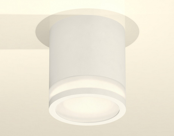 Накладной светильник Ambrella Light XS XS7401041