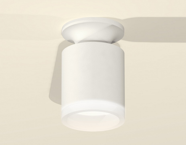 Накладной светильник Ambrella Light XS XS6301103
