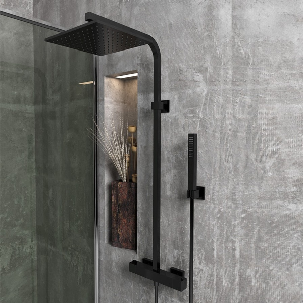 Душевая система Paini Dax-R 84PZ689TH с термостатом