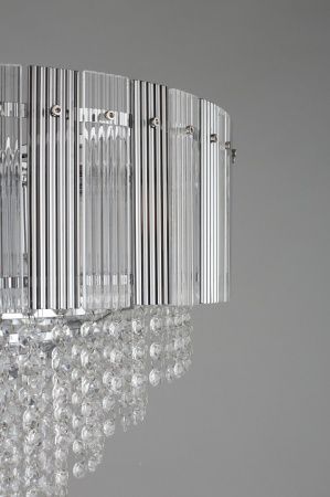 Подвесная люстра Omnilux Naro OML-69513-08