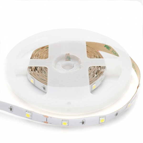 Комплект с лентой светодиодной Apeyron Electrics 10-40