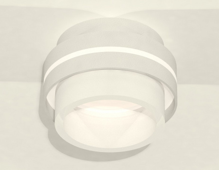 Накладной светильник Ambrella Light XS XS8412002