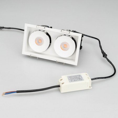 Встраиваемый светильник Arlight CL-SIMPLE-S148x80-2x9W Warm3000 (WH 45 deg) 026876