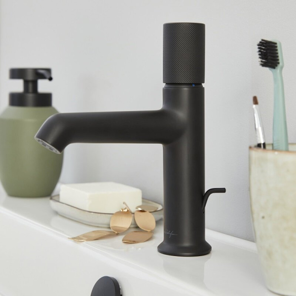 Смеситель для раковины Jacob Delafon Rivoli E24323-BL черный матовый