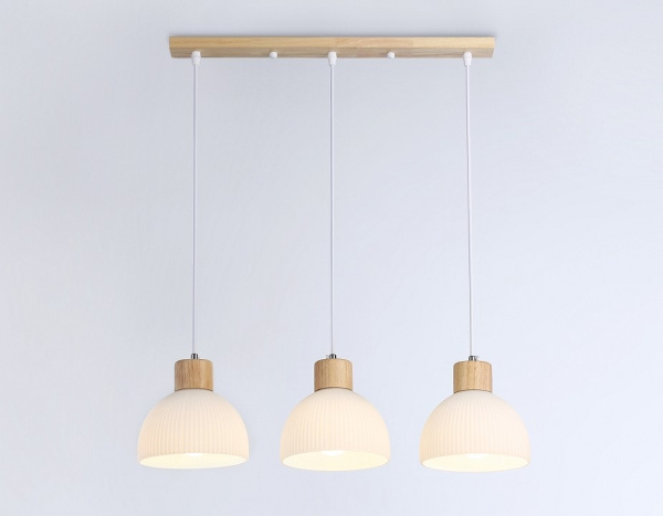 Подвесной светильник Ambrella Light TR TR83135