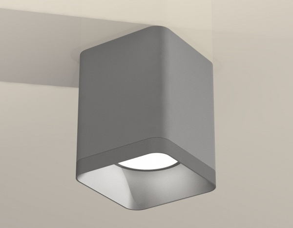 Накладной светильник Ambrella Light XS XS7814003