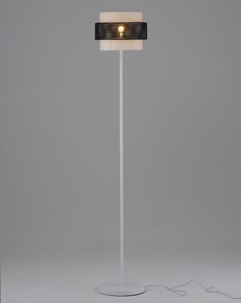 Торшер Moderli Gela V10488-1F