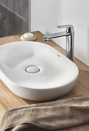 Смеситель для раковины Grohe Eurosmart Cosmopolitan 23921000 хром