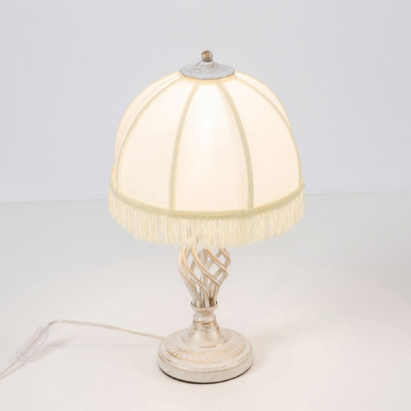 Настольная лампа декоративная Citilux Базель CL407801