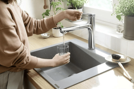 Смеситель для кухни hansgrohe Zesis M33 74804000