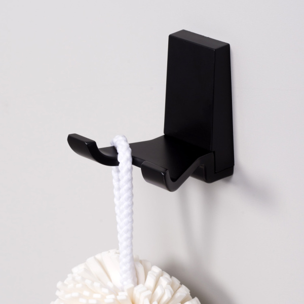 Крючок двойной WasserKRAFT Abens K-3223D черный